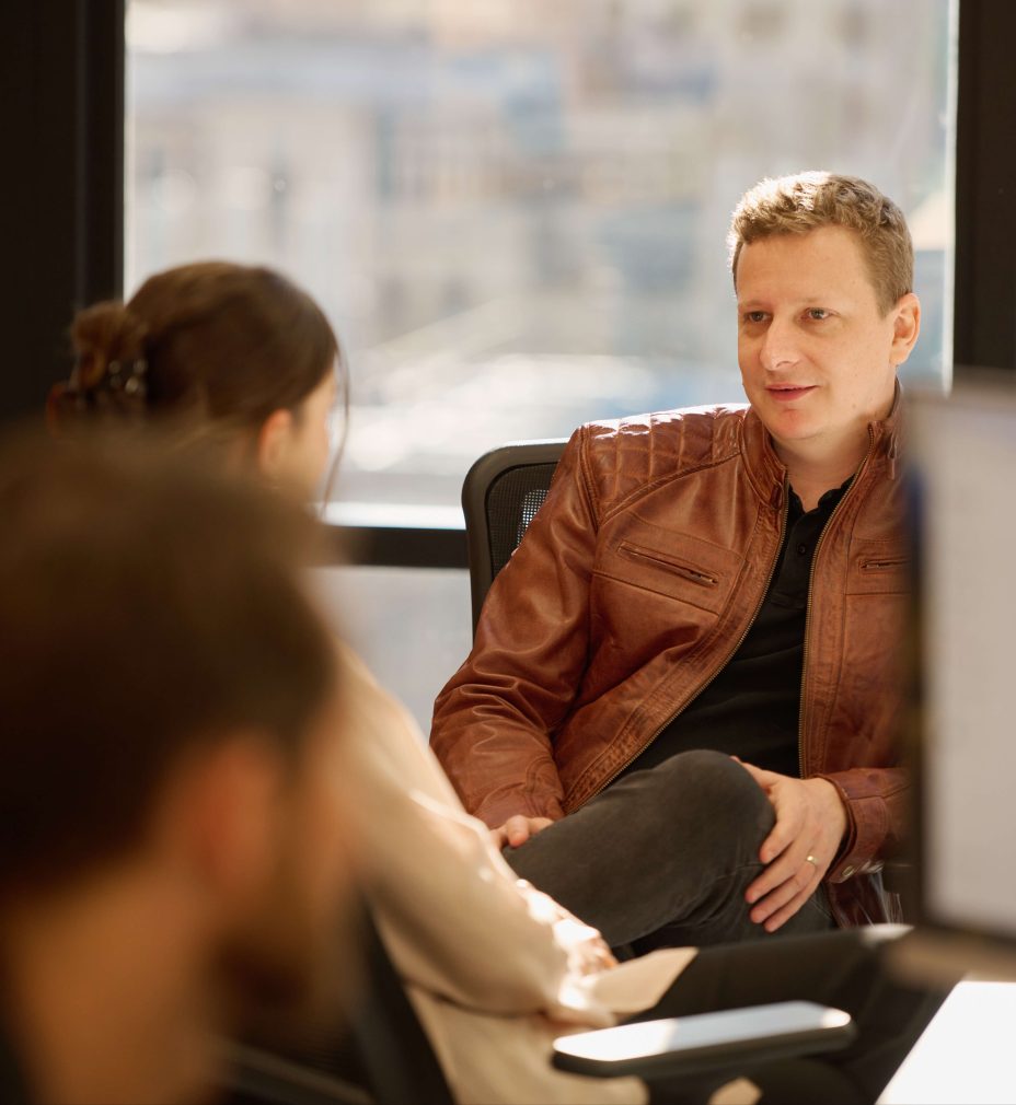 The Benefits and Limitations Using of AI in Marketing